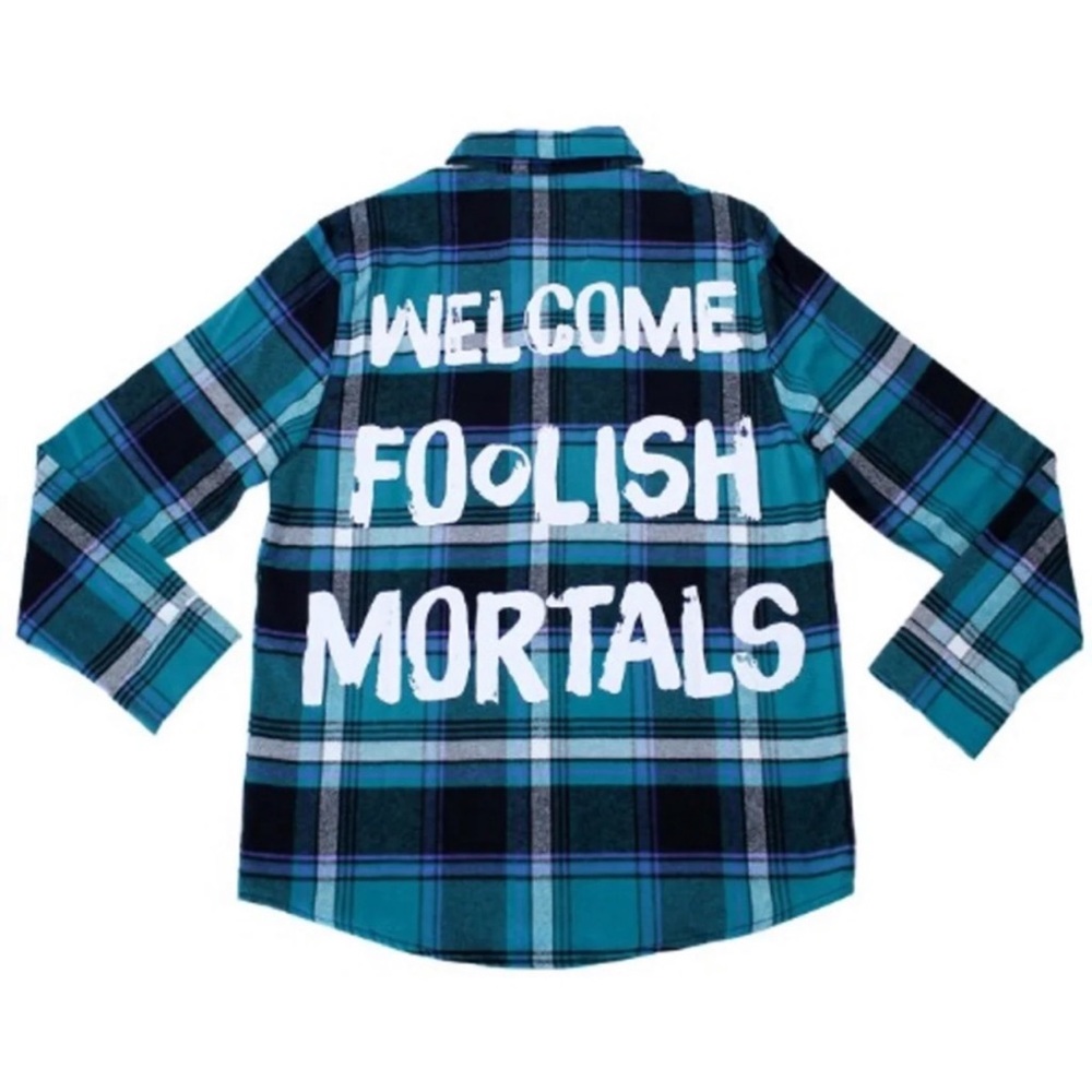 Disney Cakeworthy Haunted Mansion Welcome Foolish Mortals Flannel medium NWT
